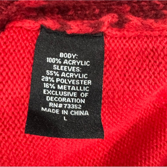 Women’s Red 33 Degress Flamingo Christmas Sweater Size Large - Picture 10 of 10